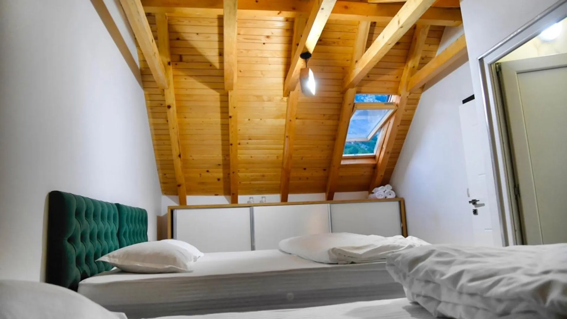Breezy Hotel Valbone